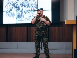 Третий выпуск регионального телепроекта «Герои нашего времени» посвящен дважды Кавалеру ордена Мужества Олегу Шатохину